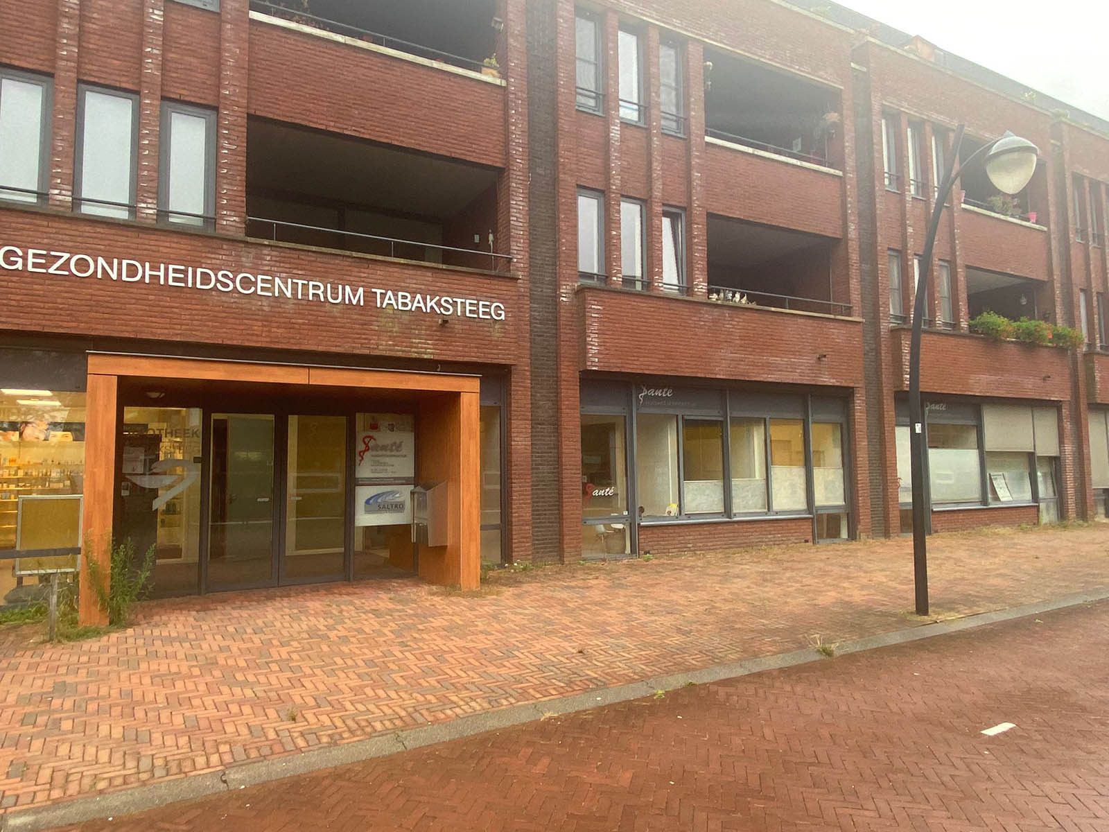 Voorkant pand Sante